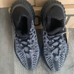 Authentic Yeezy Boost 350 V2